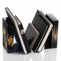    Deluxe.    Horn & lacquer by Arcahorn bookends set 